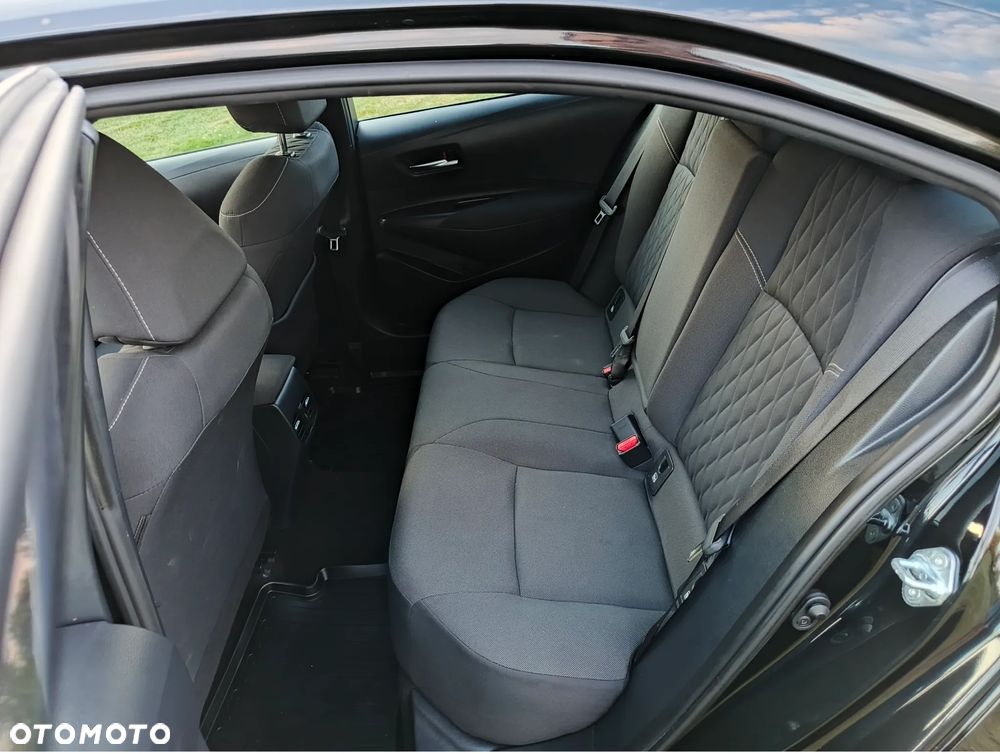 Toyota Corolla 1.6 Comfort - 12