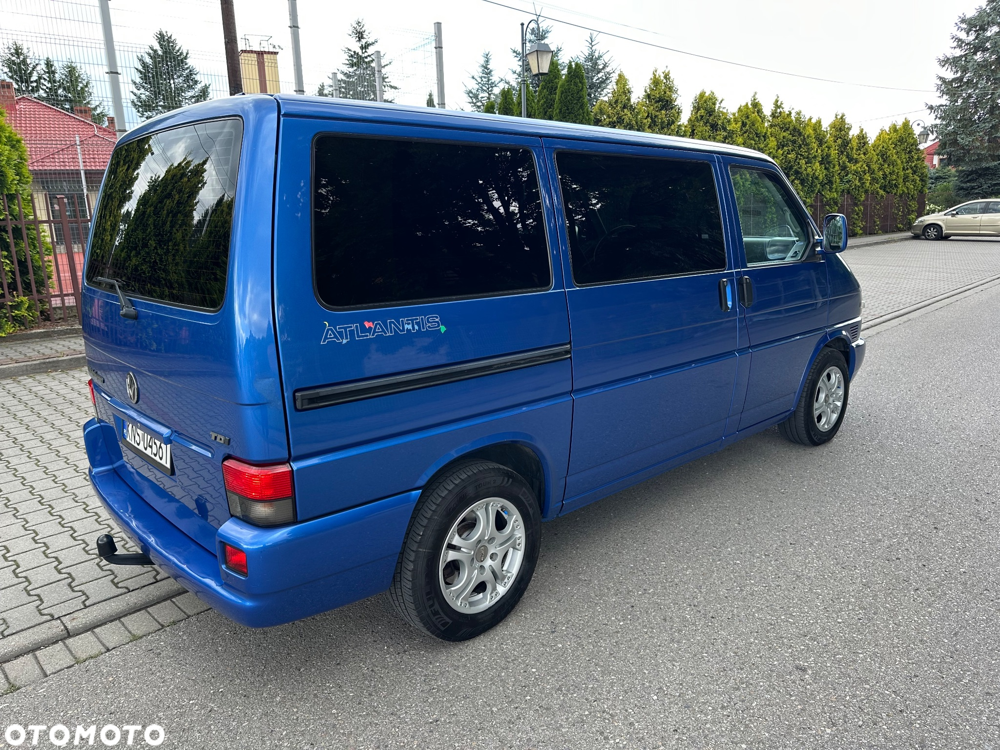 Volkswagen Multivan - 3