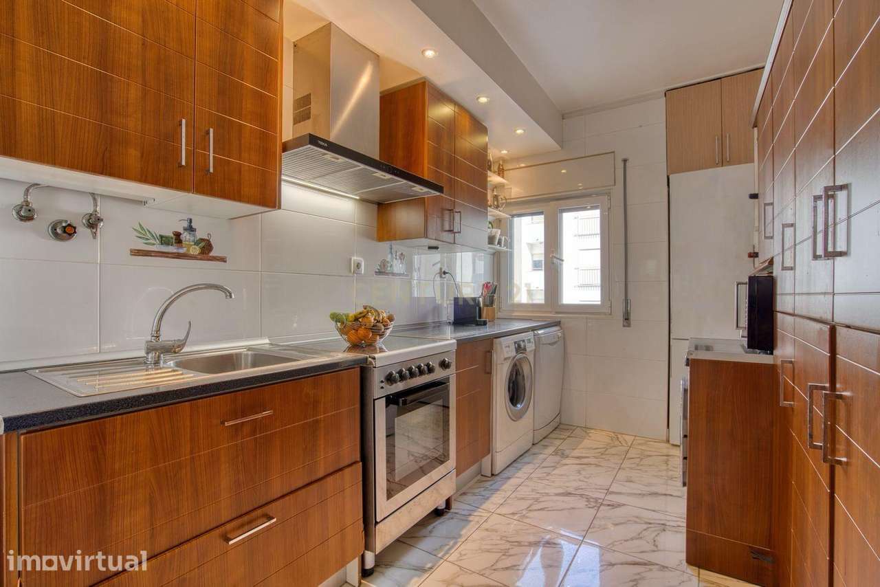 Apartamento T2 em Rio de Mouro, Sintra - Oportunidade Única - Grande imagem: 3/13
