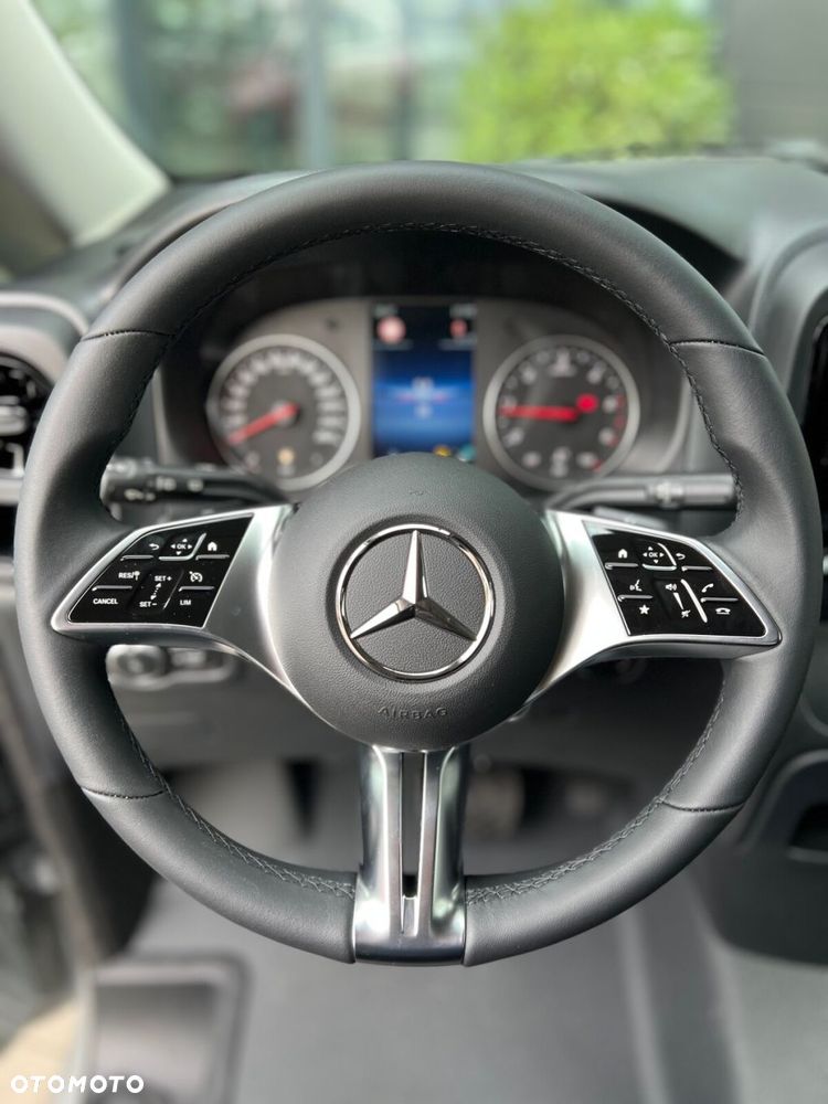 Mercedes-Benz Vito - 9