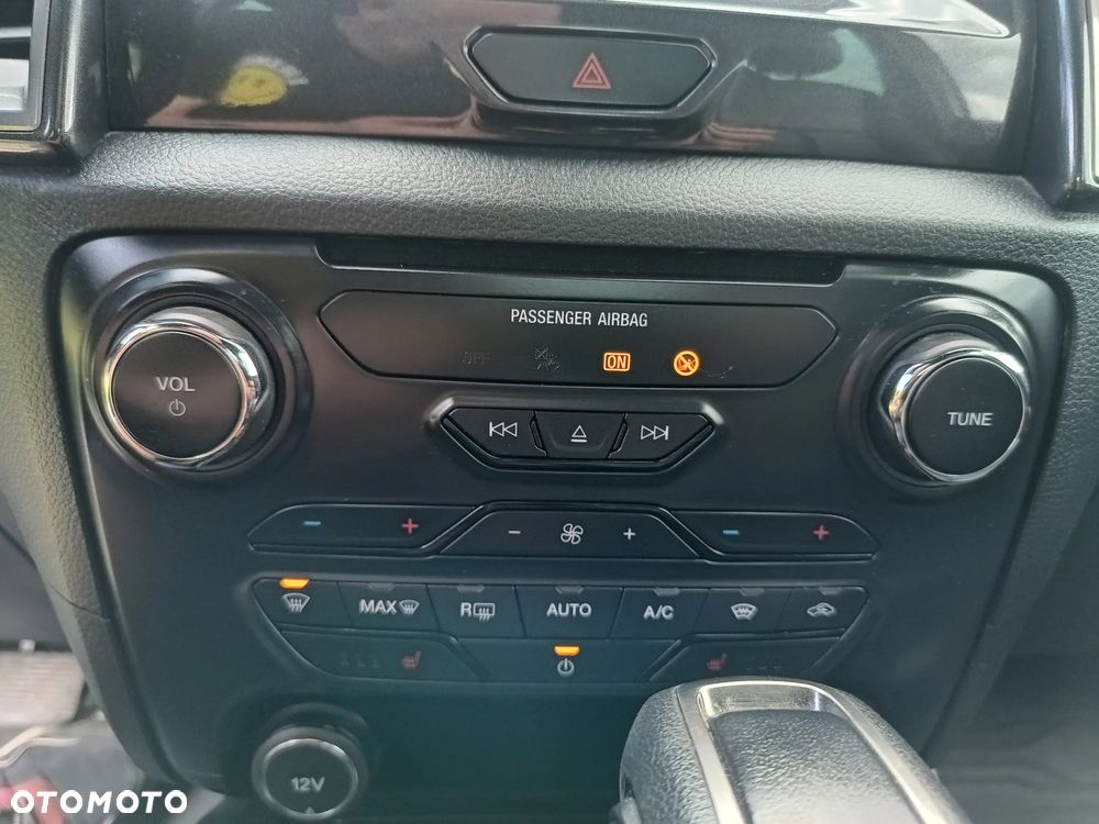 Ford Ranger 2.0 EcoBlue 4x4 DC Wildtrak - 36