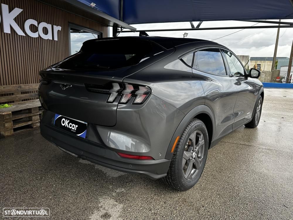 Ford Mustang Mach-E Standard - 12