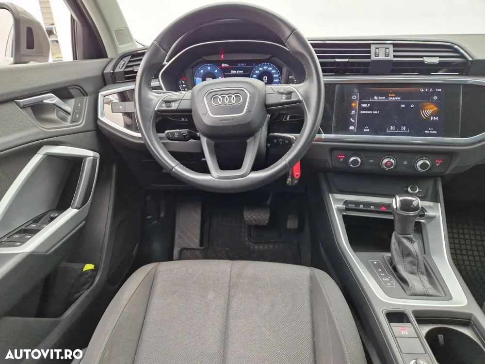 Audi Q3 Sportback 2.0 35 TDI quattro S tronic W3 Basic - 12