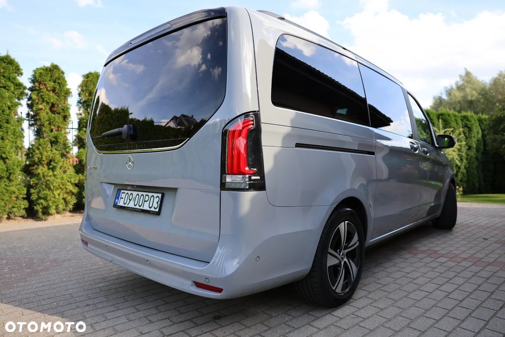Mercedes-Benz Klasa V 250 d Avantgarde 9G-Tronic (długi) - 12
