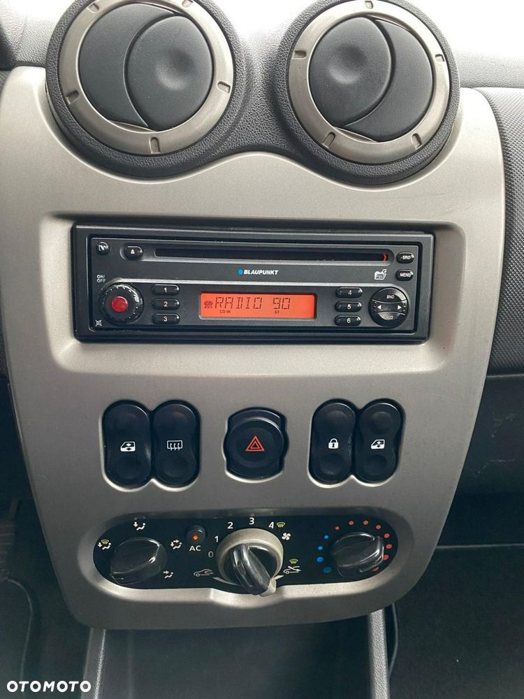 Dacia Sandero - 6