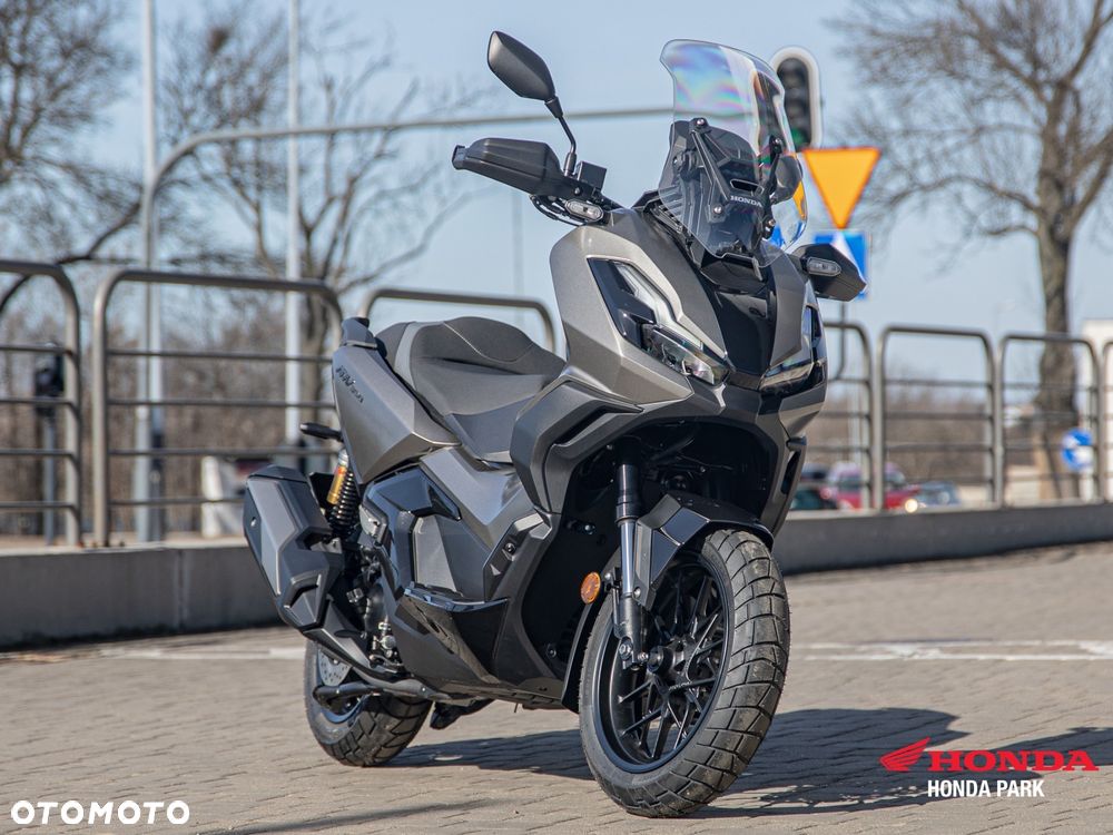 Honda ADV350 - 5