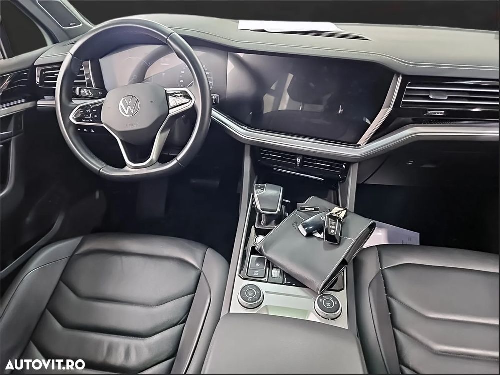 Volkswagen Touareg 3.0 V6 e-Hybrid 4Motion Aut. Elegance - 10