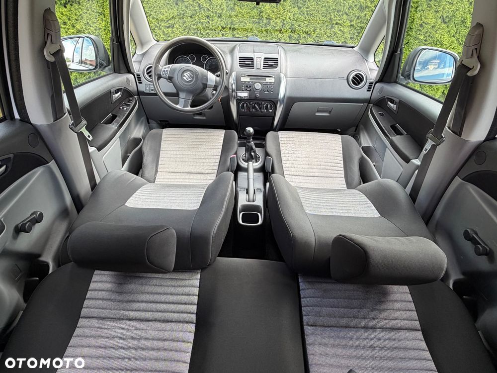 Suzuki SX4 - 18