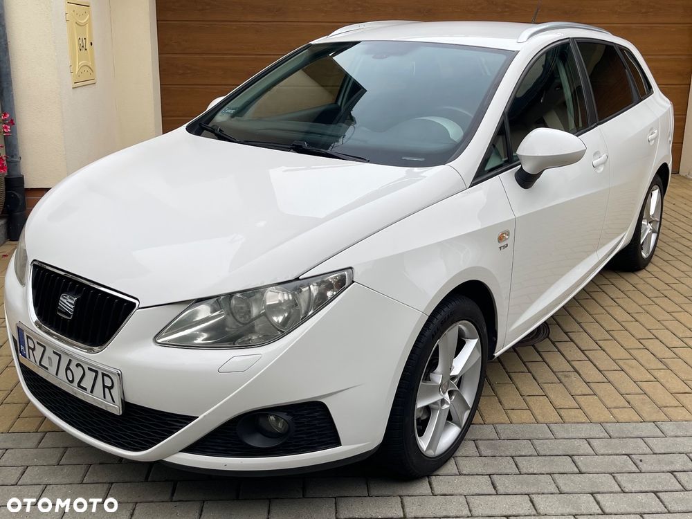 Seat Ibiza 2011 photo 4