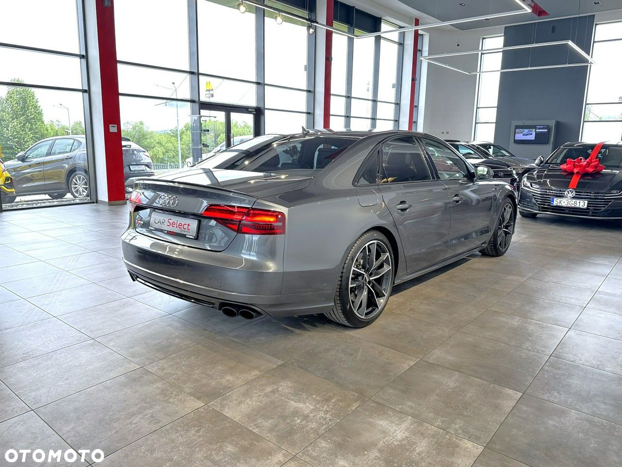 Audi S8 - 9