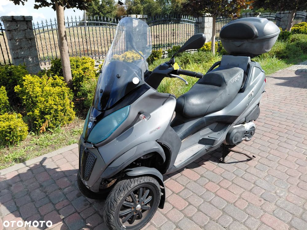 Piaggio MP-3 - 2