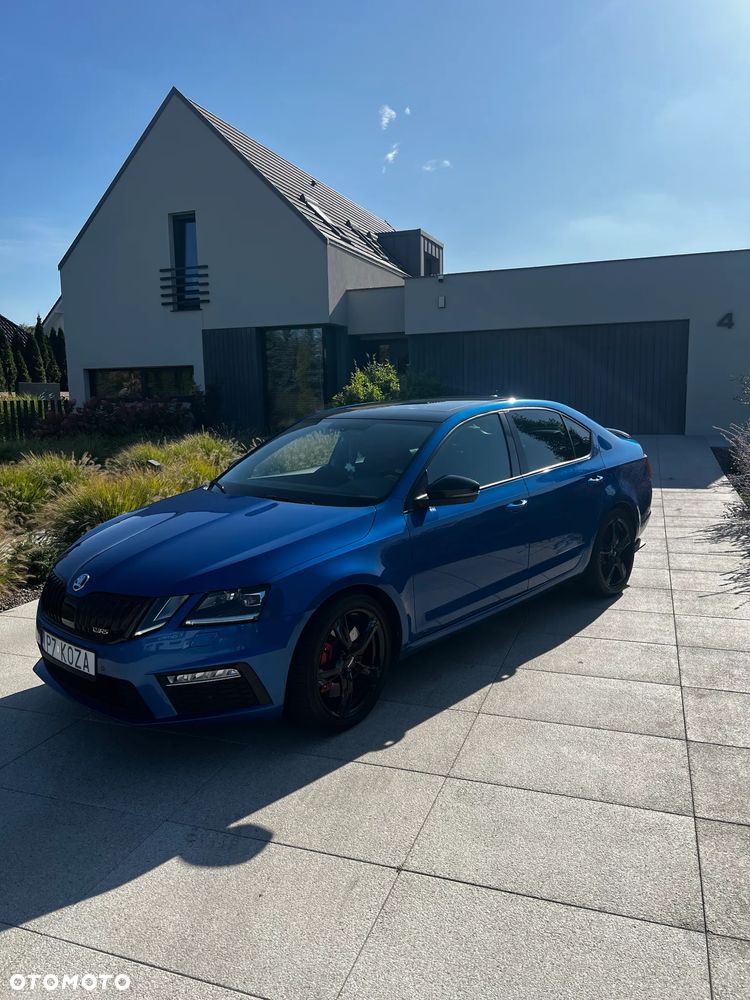 Skoda Octavia 2.0 TSI RS Challenge 245 DSG - 2
