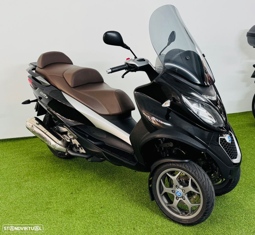 Piaggio MP3 Dá para conduzir com carta de carro - 8