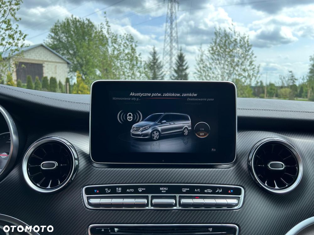 Mercedes-Benz Klasa V 300 d 4-Matic Exclusive 9G-Tronic (d³ugi) - 35