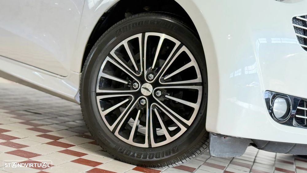 Aston Martin Cygnet Multidrive CVT - 14