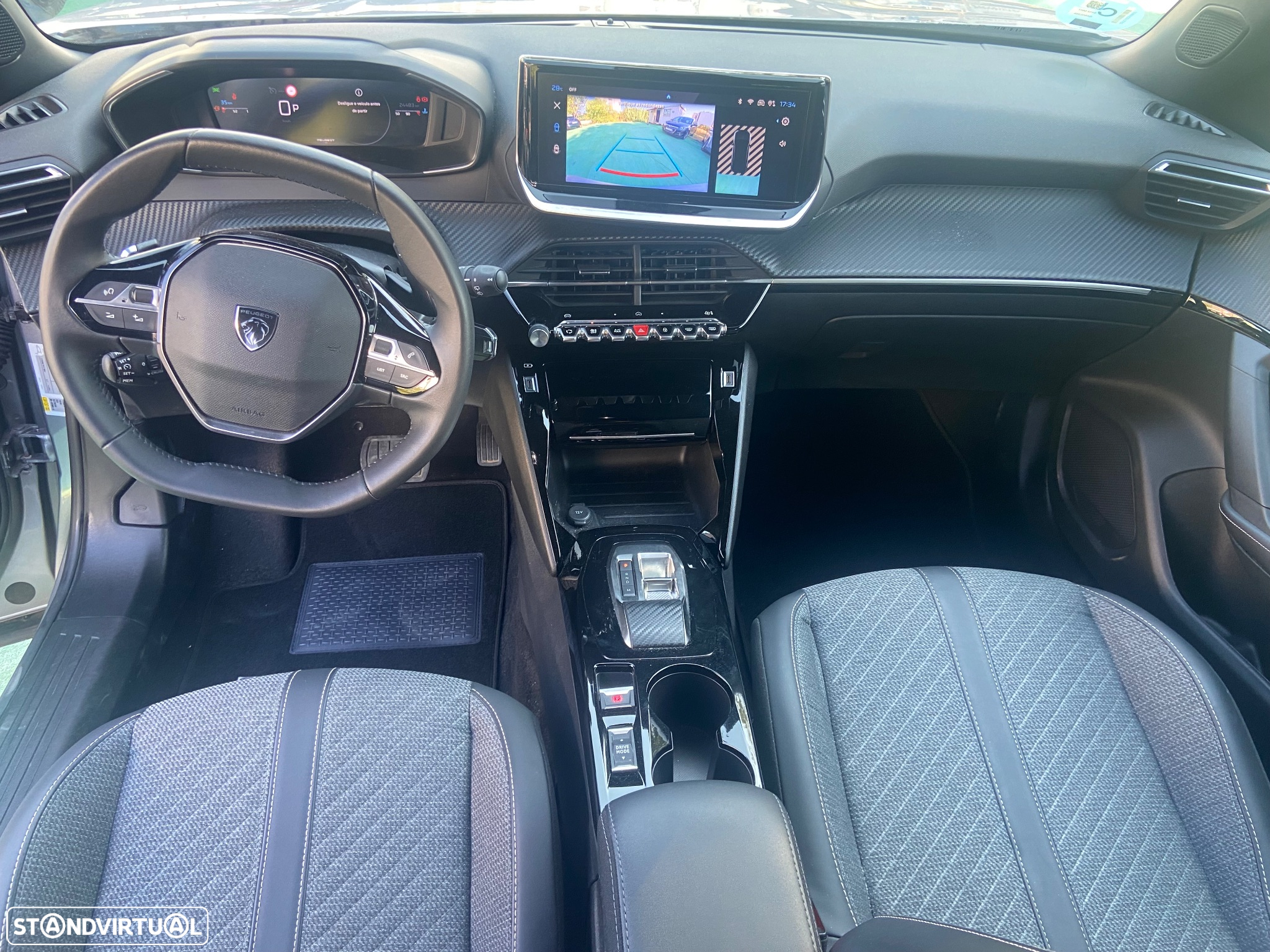 Peugeot 2008 1.2 PureTech Allure EAT8 - 20