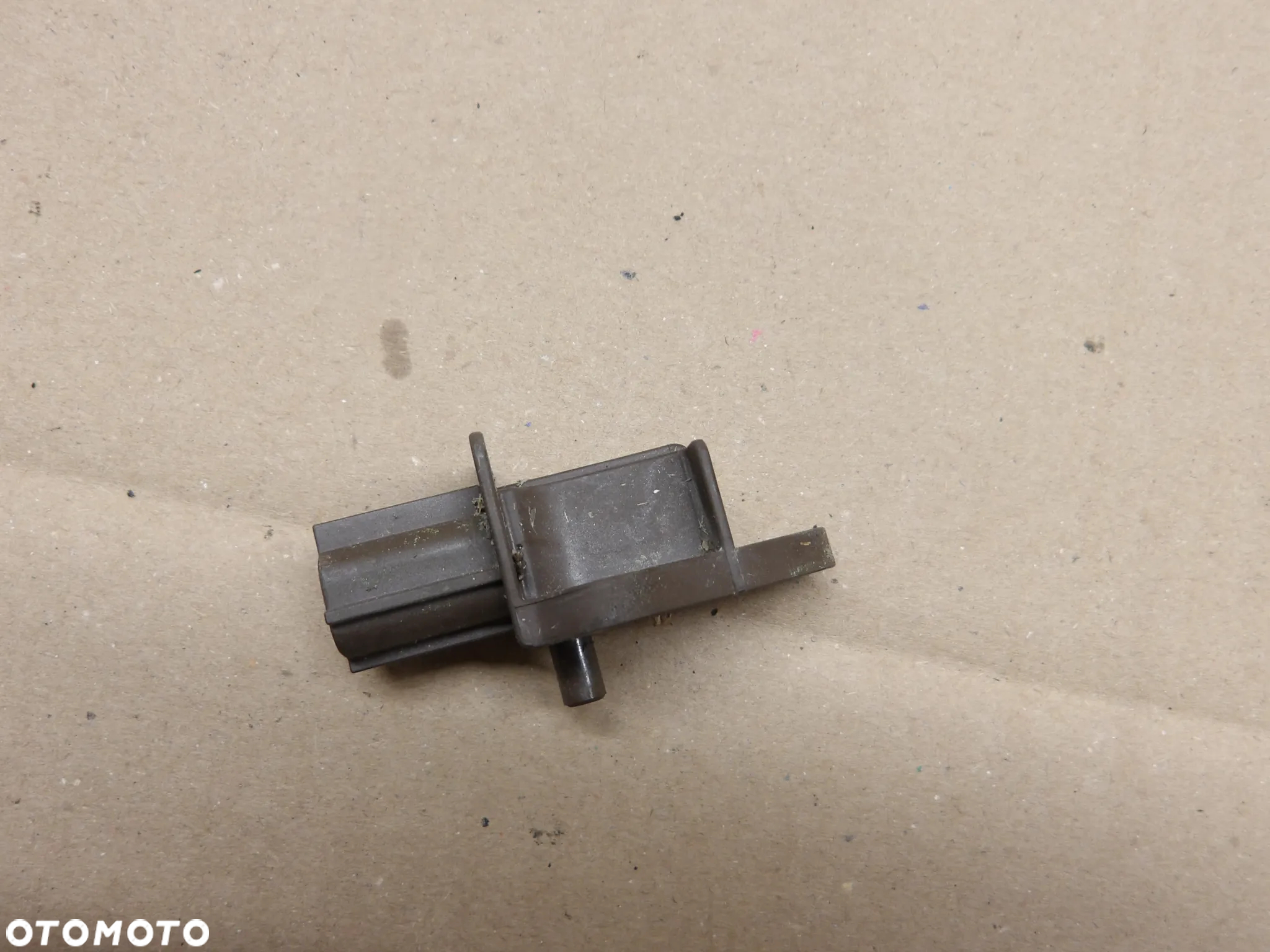 AUDI A4 B8 KOMBI 08-12 3.0TDI CZUJNIK UDERZENIOWY 1K0909606C - 10