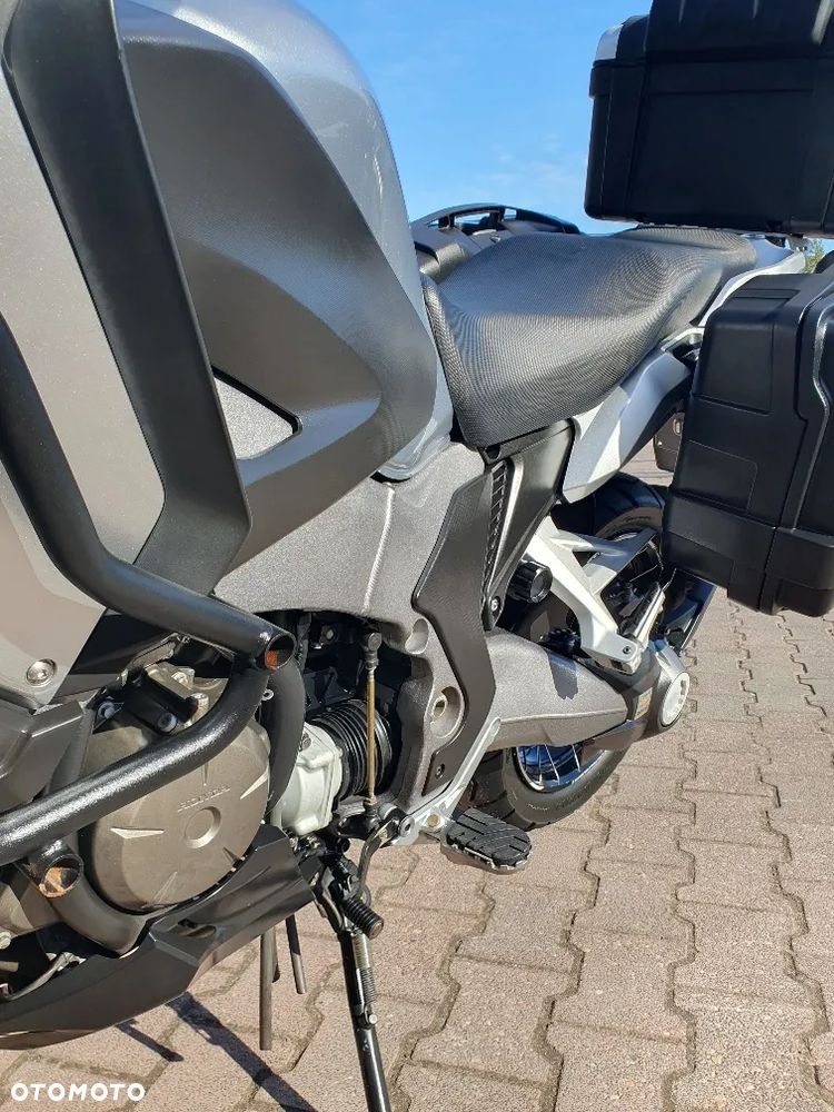 Honda VFR - 6