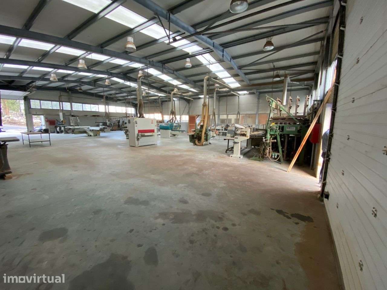 Carpintaria/Armazem Industrial - Grande imagem: 2/10