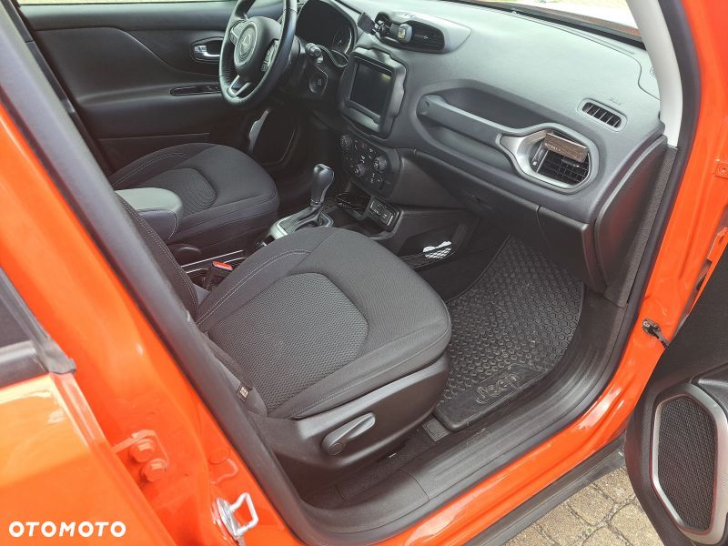 Jeep Renegade ver-1-3-gse-t4-turbo-limited-fwd-s-s - 29