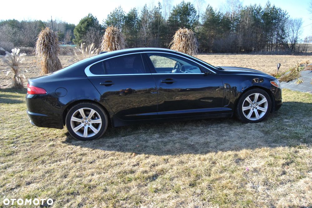 Jaguar XF 3.0 V6 Edition - 23