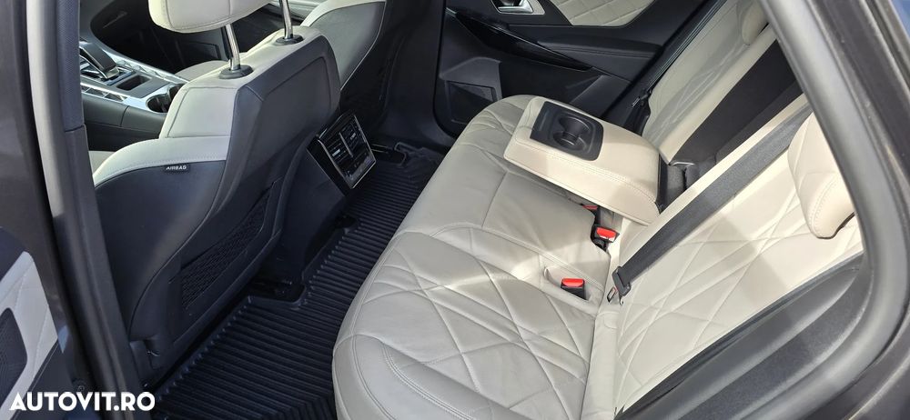 DS Automobiles DS 7 Crossback - 11