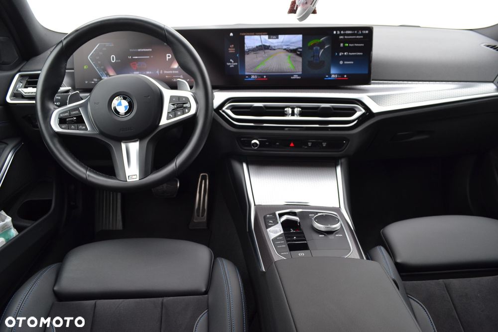 BMW Seria 3 330i M Sport sport - 12