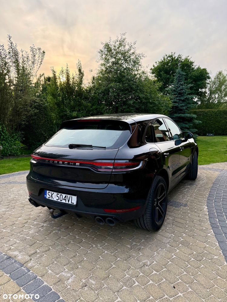 Porsche Macan Standard - 2