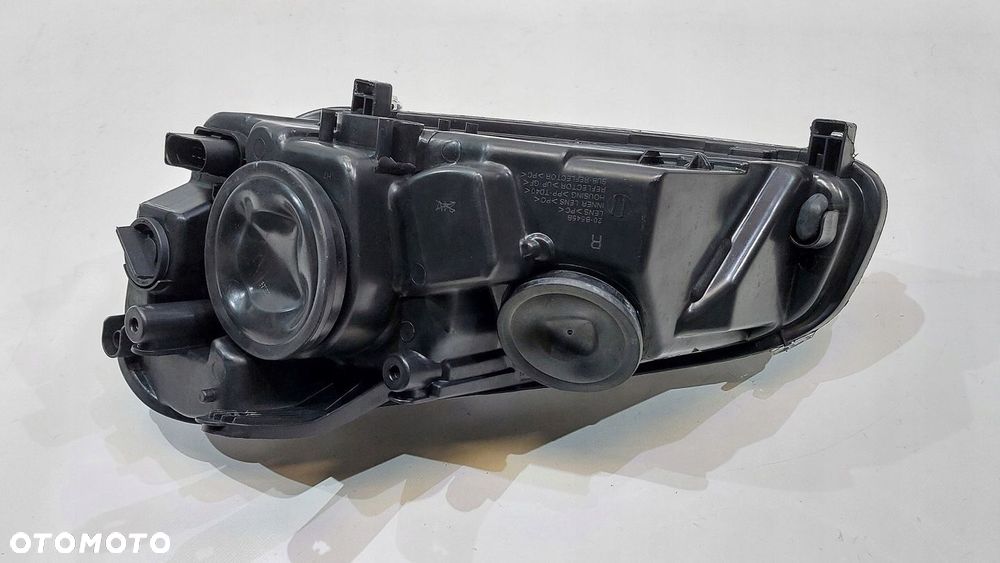 LAMPA REFLEKTOR PRZÓD PRAWY FORD FOCUS C-MAX II 07-10r. 20-B545 - 2