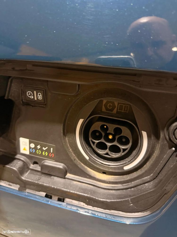 Peugeot 3008 1.6 Hybrid Allure Pack e-EAT8 - 16