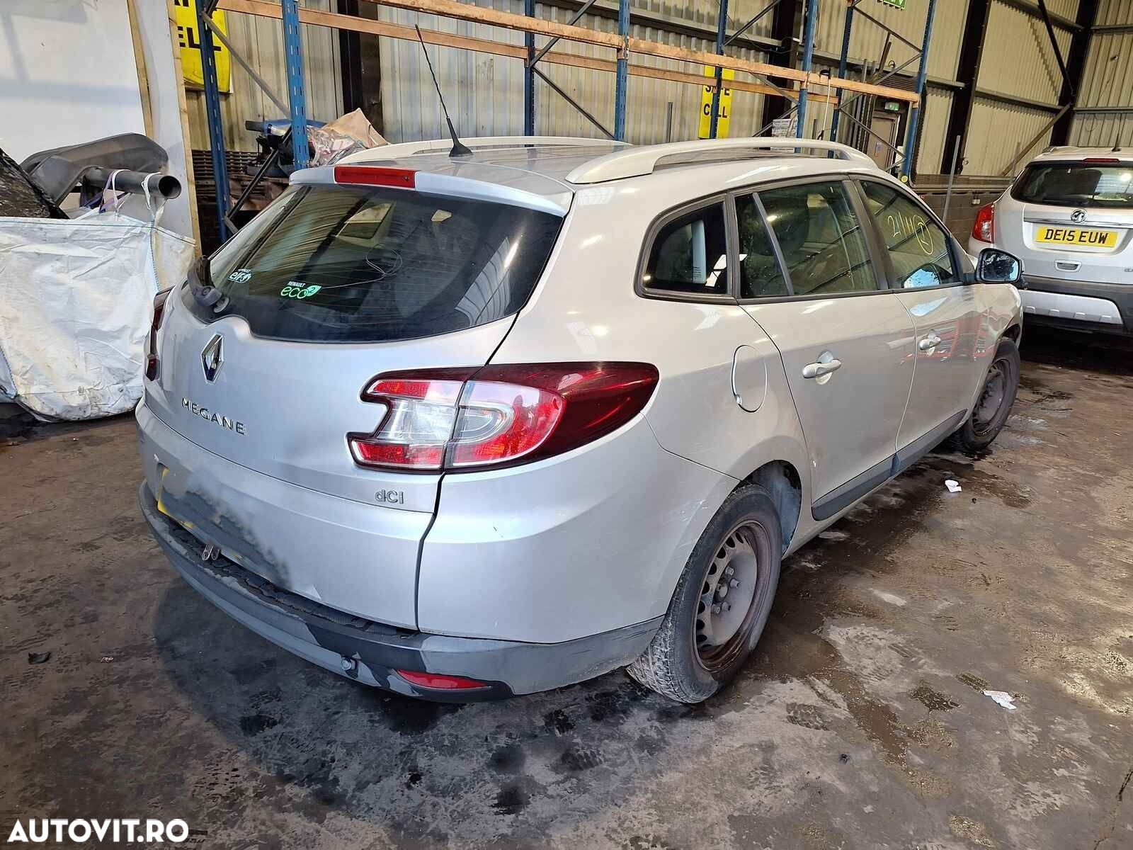 Usa Spate Dreapta Renault Megane 2011 Break Argintiu - 4