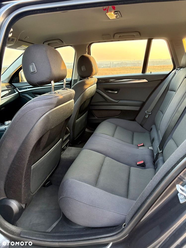 BMW Seria 5 520d - 21