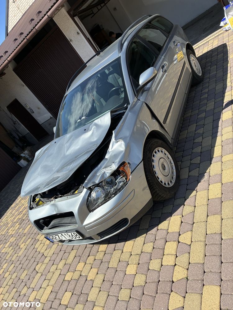 Volvo V50 - 5