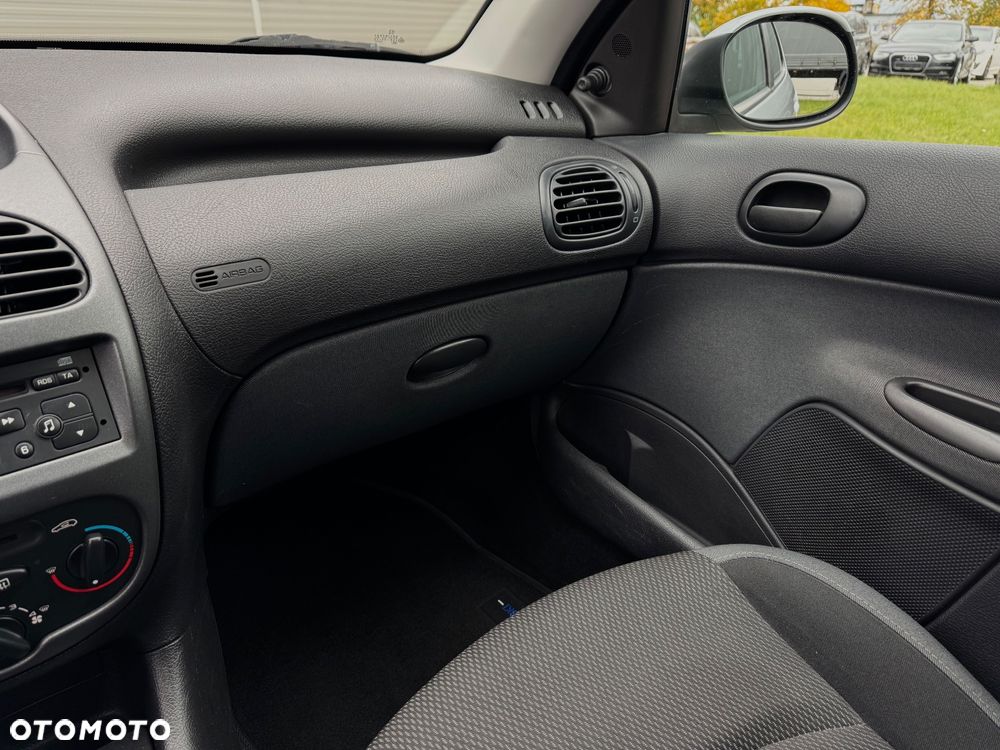 Peugeot 206 1.4 Generation - 31