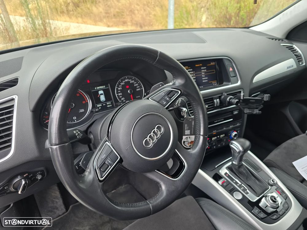 Audi Q5 2.0 TDi quattro S-line S-tronic - 10