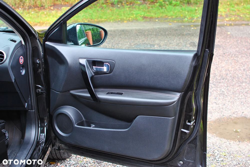 Nissan Qashqai 2.0 tekna - 25