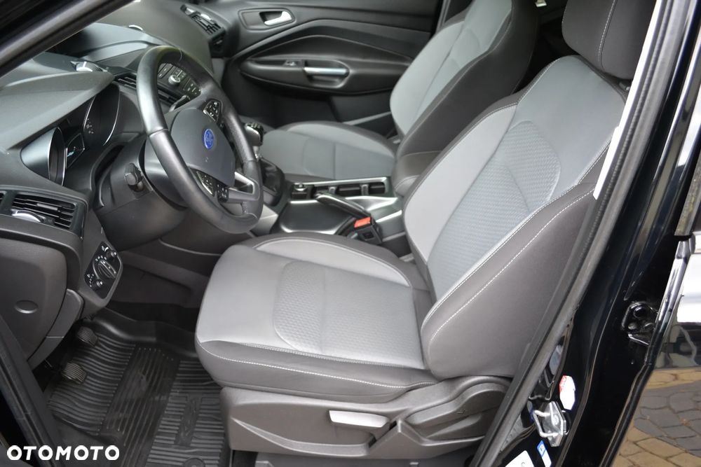 Ford Kuga 1.5 EcoBoost 2x4 SYNC - 18