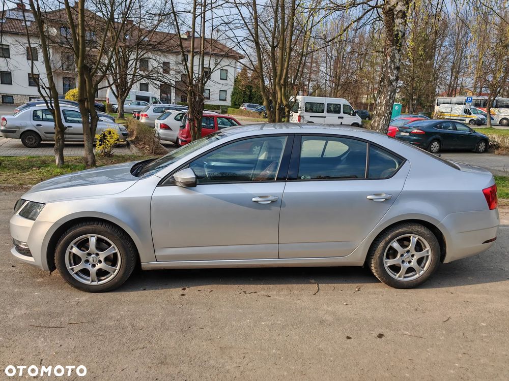 Skoda Octavia 1.6 TDI Ambition - 1