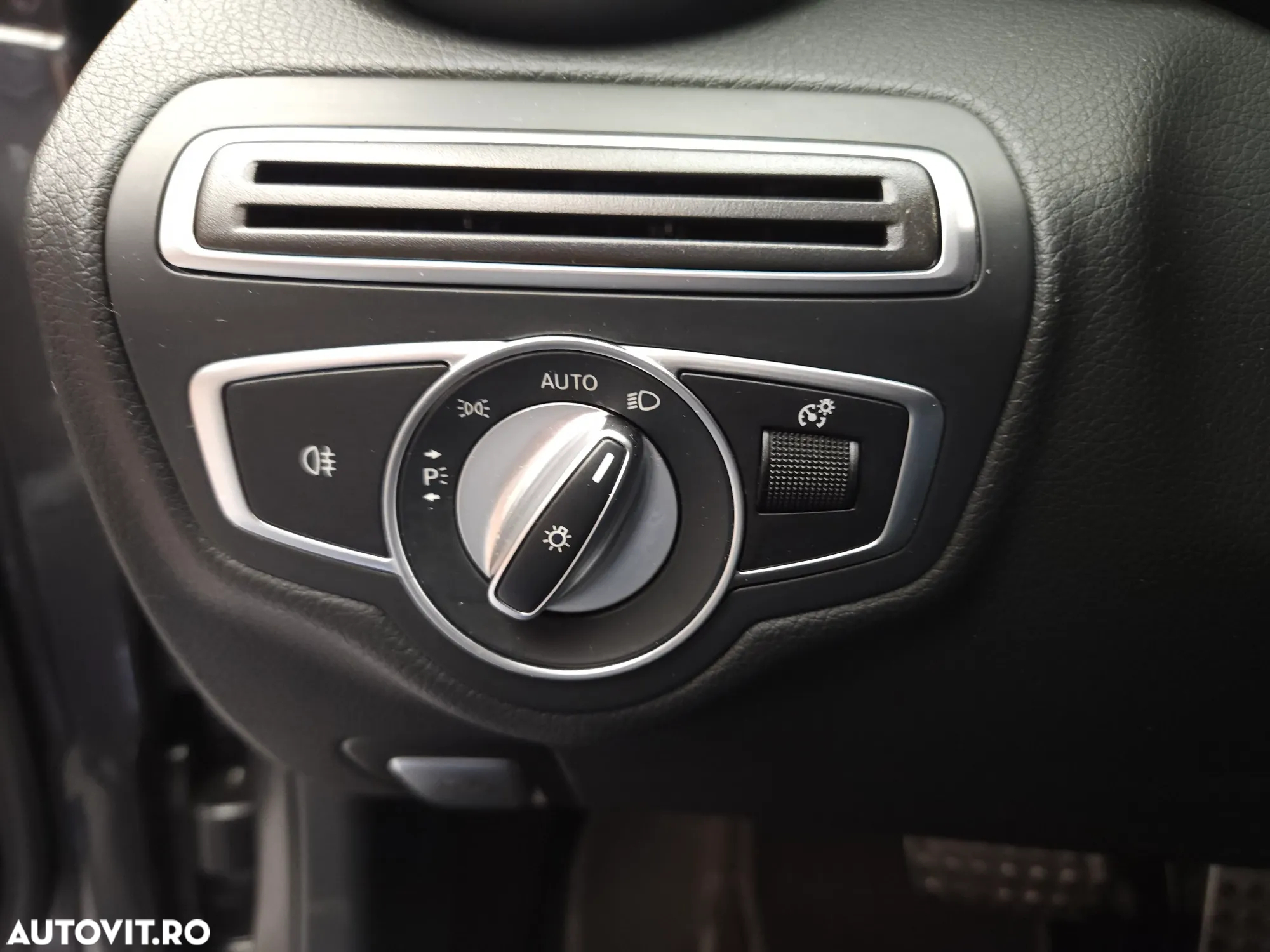 Mercedes-Benz C 220 d 4MATIC Aut - 17