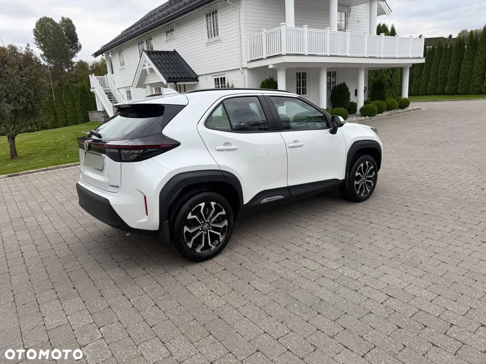 Toyota Yaris Cross Hybrid 1.5 Active - 10