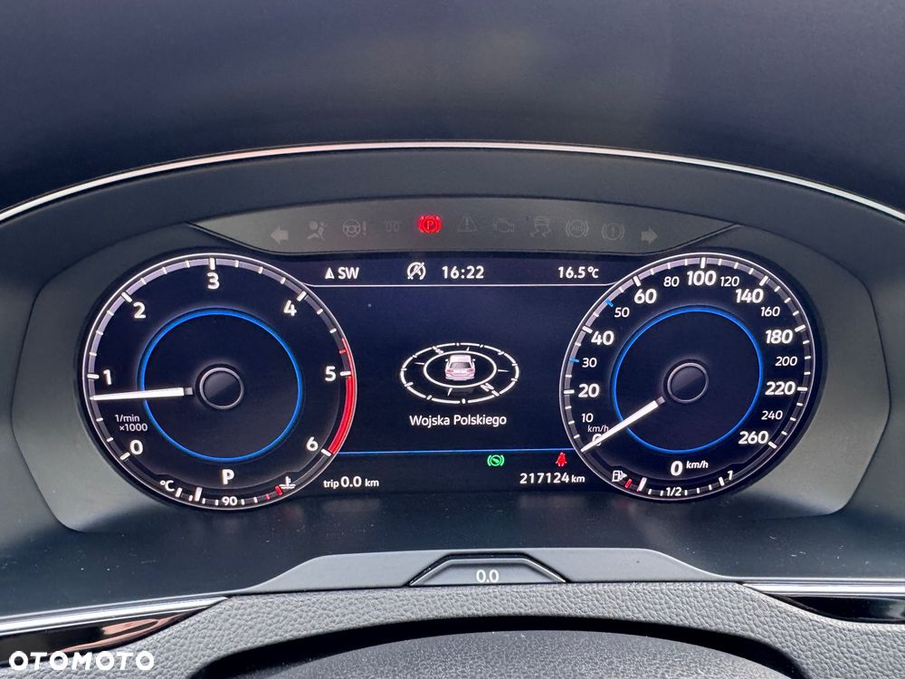 Volkswagen Passat 2.0 TDI SCR DSG - 22