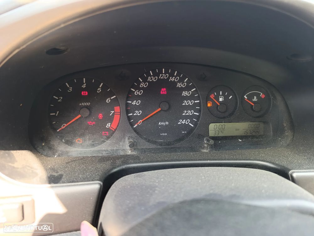 Nissan Primera 1.6 Comfort - 10