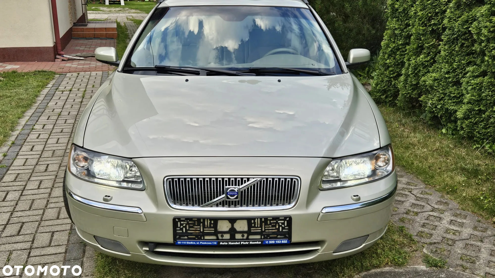 Volvo V70 2.5T AWD Summum - 2