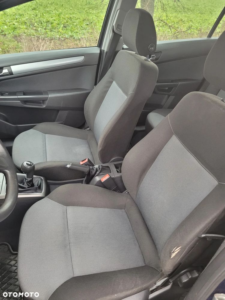 Opel Astra 1.9 CDTI Elegance - 8