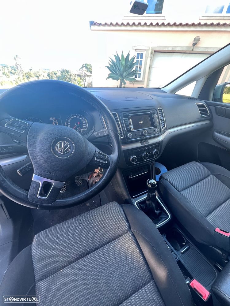 VW Sharan 2.0 TDi Comfortline - 13