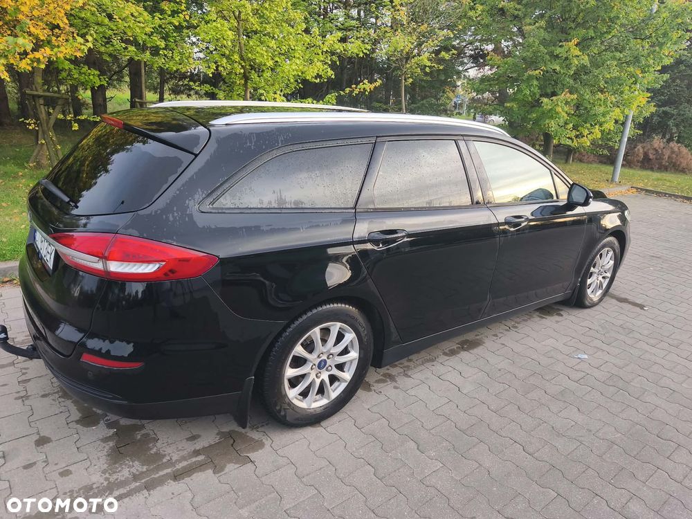 Ford Mondeo - 12