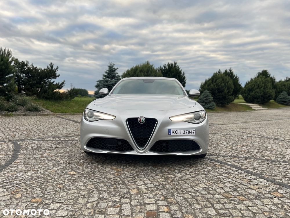Alfa Romeo Giulia 2.0 Turbo 16V AT8 Veloce Ti - 6