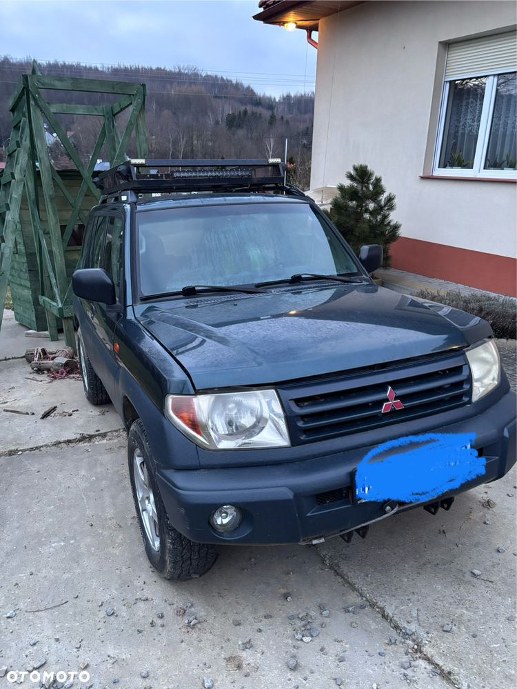 Mitsubishi Pajero Pinin - 1
