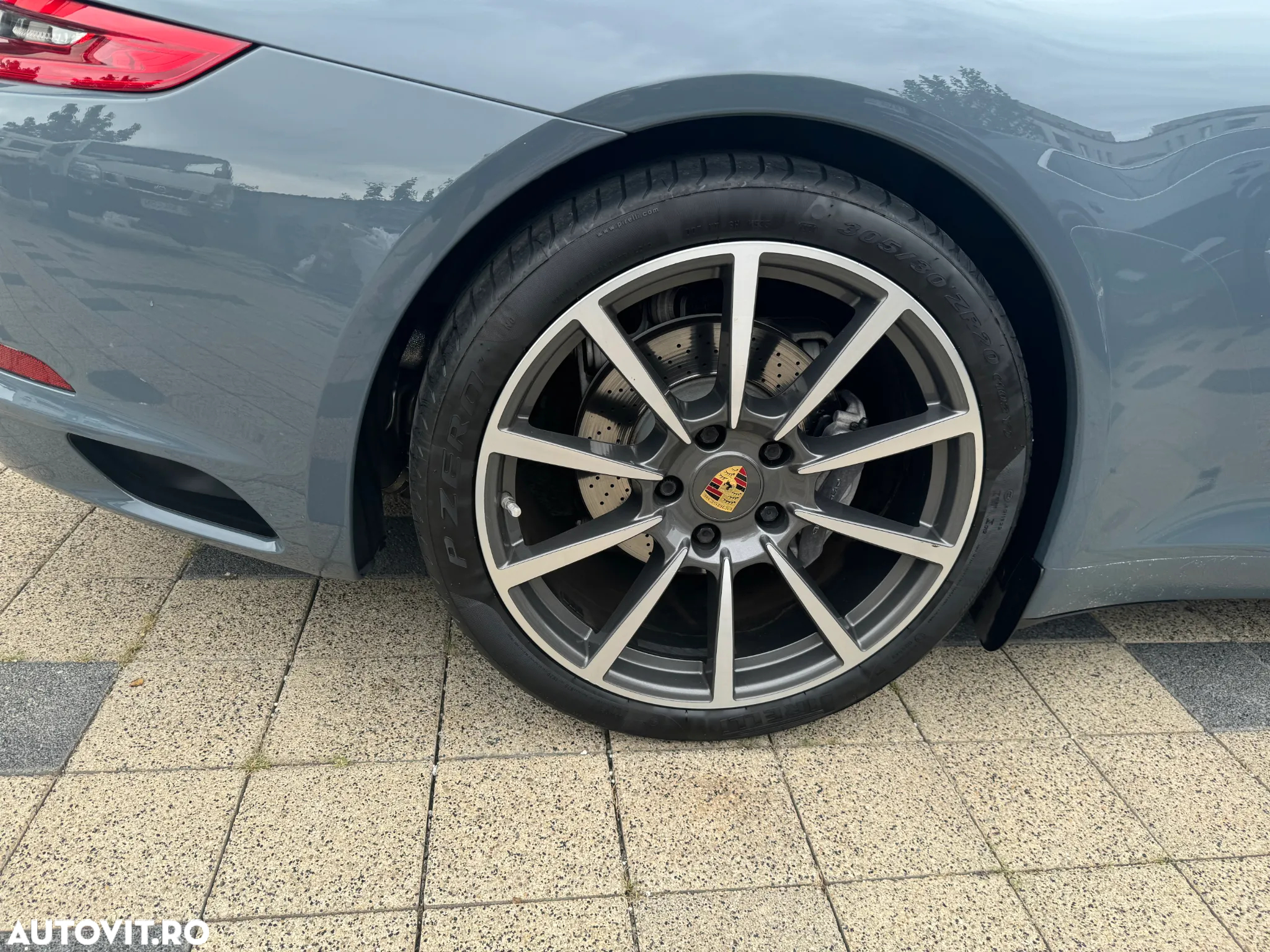 Porsche 911 Carrera PDK - 23