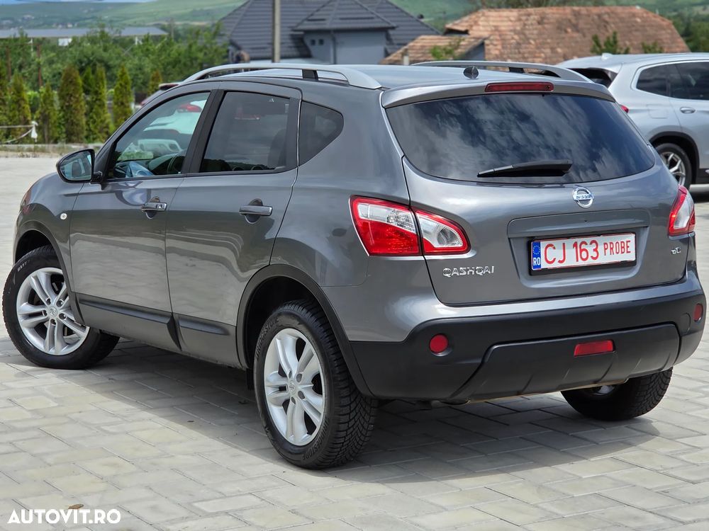 Nissan Qashqai 2.0 DCI 4 x 4 DPF Aut tekna - 4